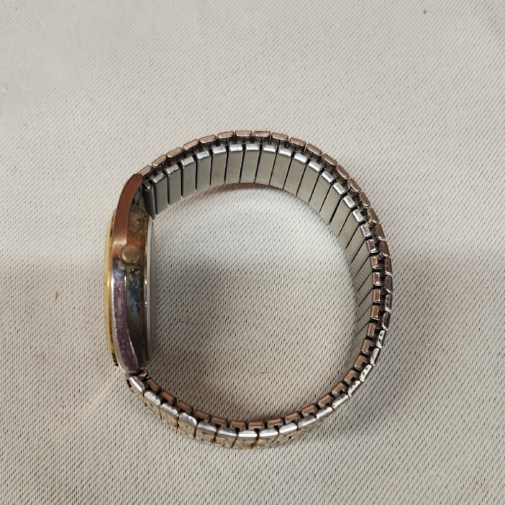 Gold and Silver Men's Watch - Picture 4 of 6